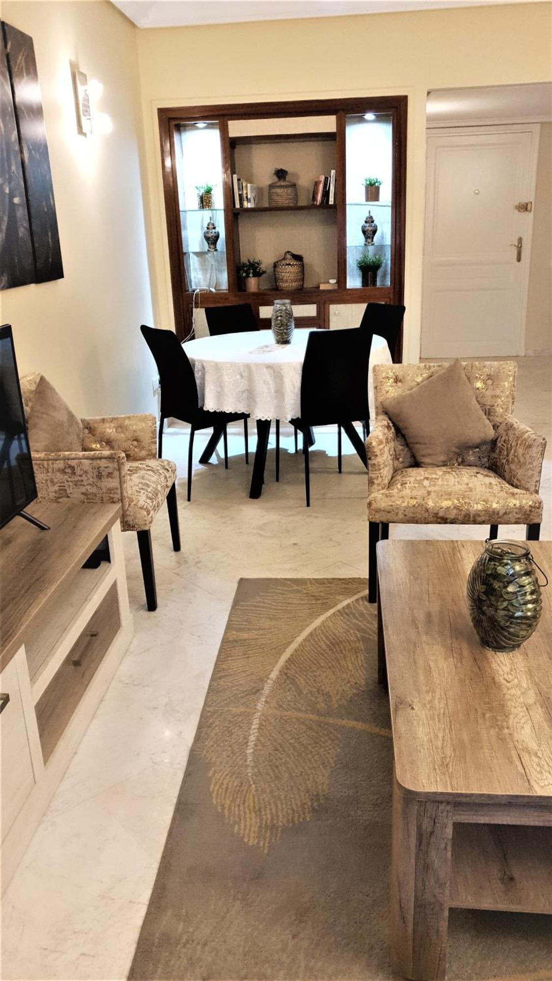 Apartamento ☆hivernage☆ Charming , Spacious & Bright With Pool