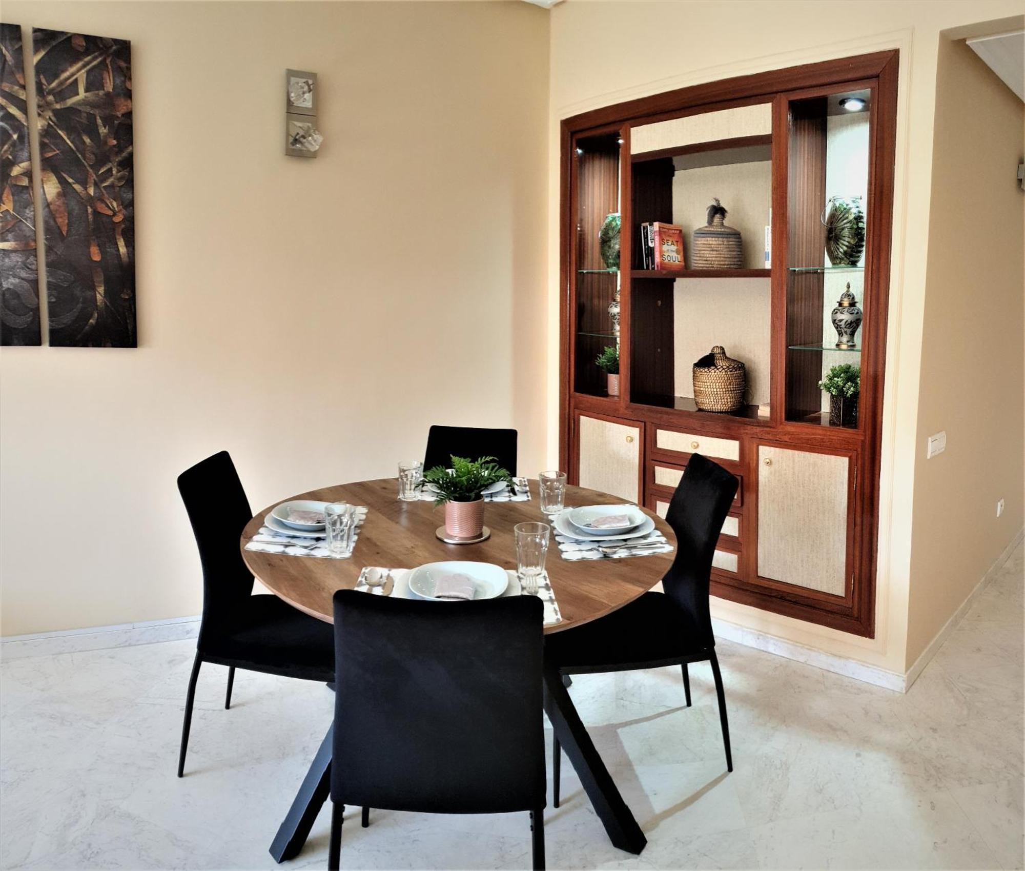 ☆hivernage☆ Charming , Spacious & Bright With Pool Apartamento