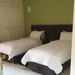 ☆Hivernage☆ Charming , Spacious & Bright With Pool